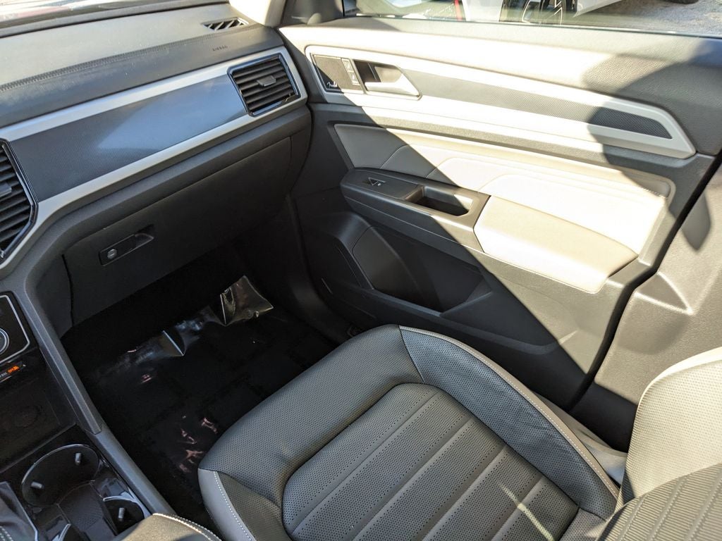 2022 Volkswagen Atlas 3.6L V6 SEL Premium R-Line