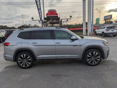 2022 Volkswagen Atlas 3.6L V6 SEL Premium R-Line