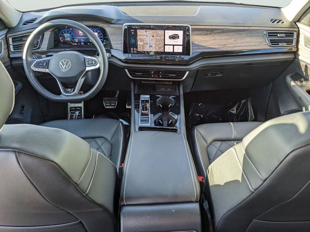 2025 Volkswagen Atlas 2.0T SEL Premium R-Line
