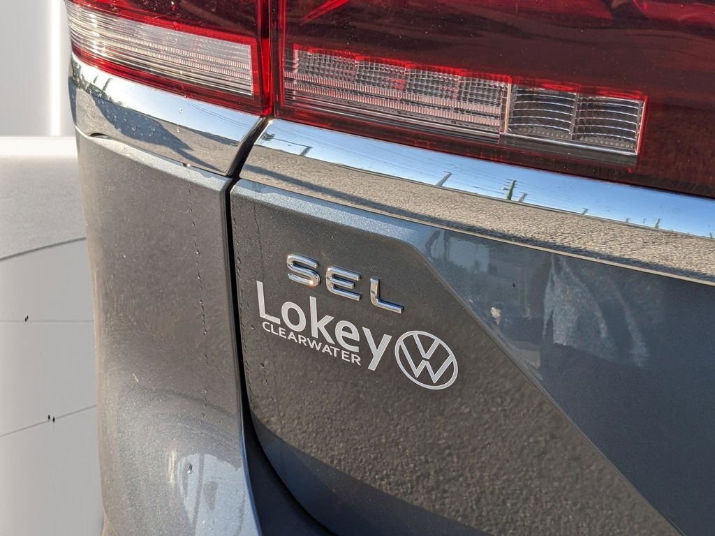 2025 Volkswagen Atlas 2.0T SEL Premium R-Line