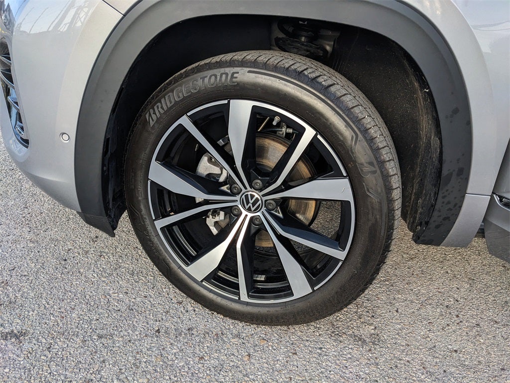 2025 Volkswagen Atlas 2.0T SEL Premium R-Line