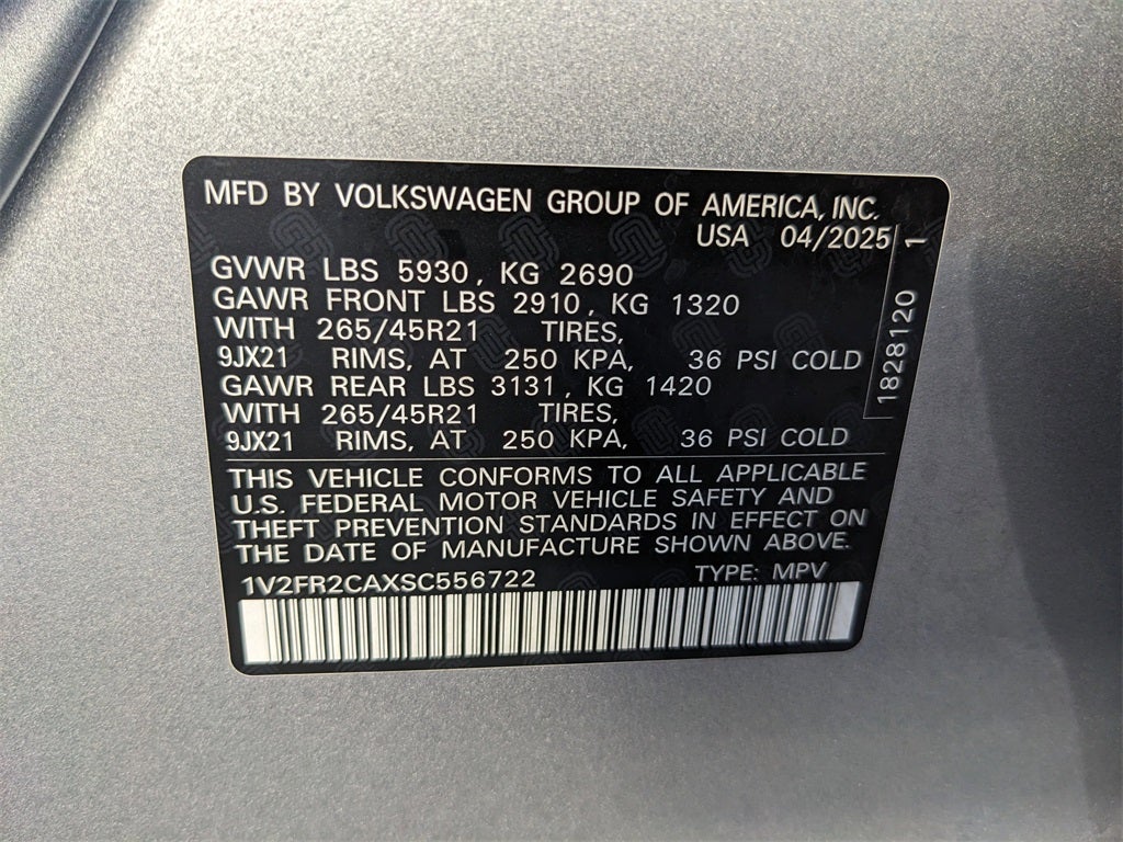 2025 Volkswagen Atlas 2.0T SEL Premium R-Line