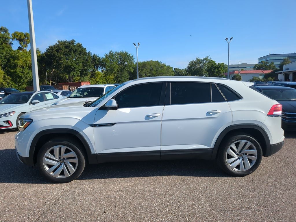 2022 Volkswagen Atlas Cross Sport 2.0T SE w/Technology