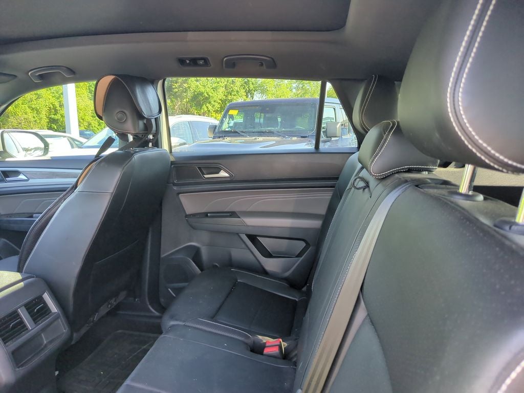 2022 Volkswagen Atlas Cross Sport 2.0T SE w/Technology