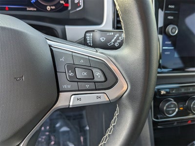 2023 Volkswagen Atlas Cross Sport 2.0T SE w/Technology