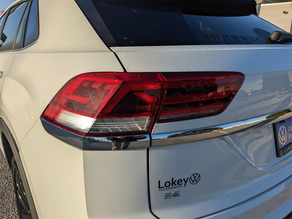 2022 Volkswagen Atlas Cross Sport 2.0T SE w/Technology