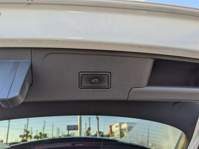 2022 Volkswagen Atlas Cross Sport 2.0T SE w/Technology