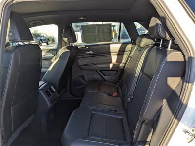 2022 Volkswagen Atlas Cross Sport 2.0T SE w/Technology