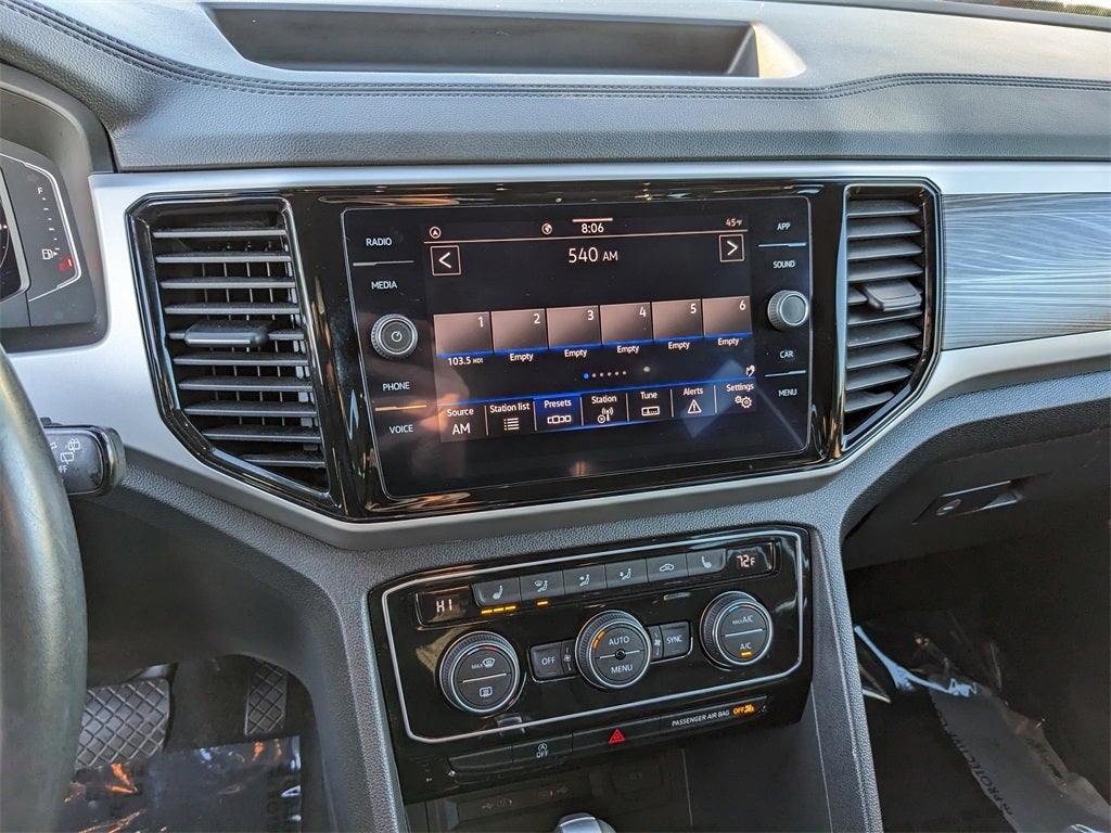 2022 Volkswagen Atlas Cross Sport 2.0T SE w/Technology