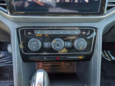 2022 Volkswagen Atlas Cross Sport 2.0T SE w/Technology