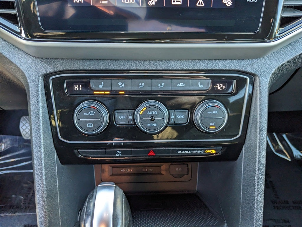 2022 Volkswagen Atlas Cross Sport 2.0T SE w/Technology