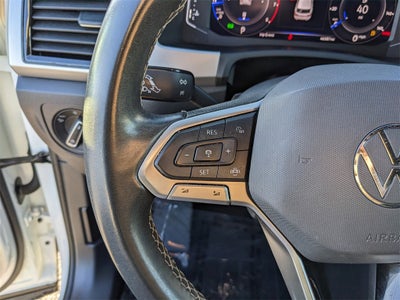 2022 Volkswagen Atlas Cross Sport 2.0T SE w/Technology