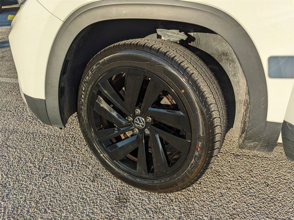 2022 Volkswagen Atlas Cross Sport 2.0T SE w/Technology