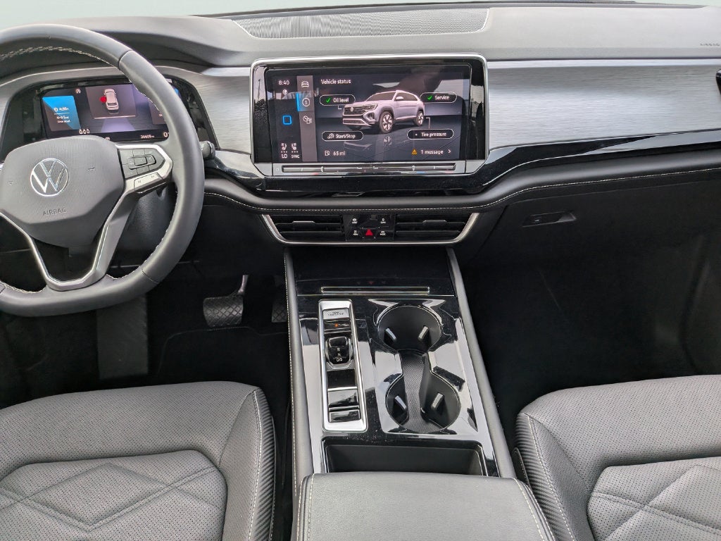 2024 Volkswagen Atlas Cross Sport 2.0T SE w/Technology