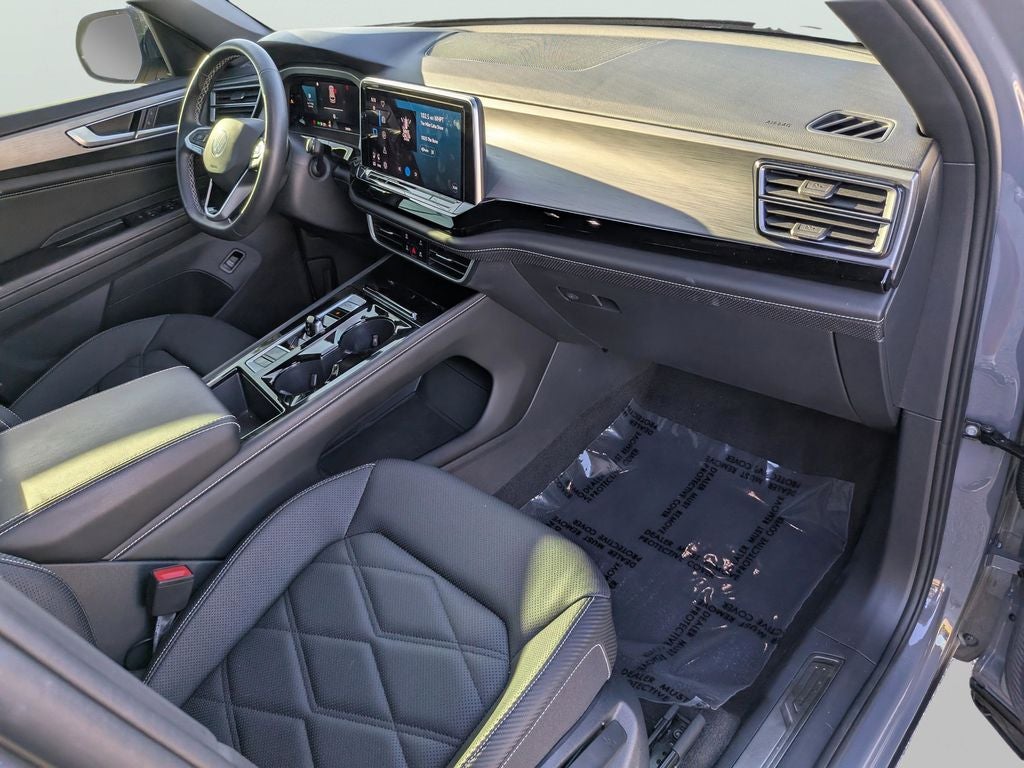 2024 Volkswagen Atlas Cross Sport 2.0T SE w/Technology