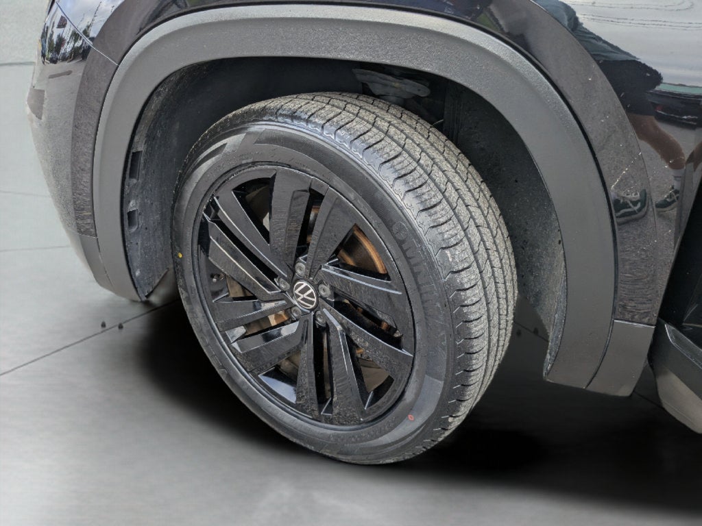 2023 Volkswagen Atlas Cross Sport 3.6L V6 SE w/Technology