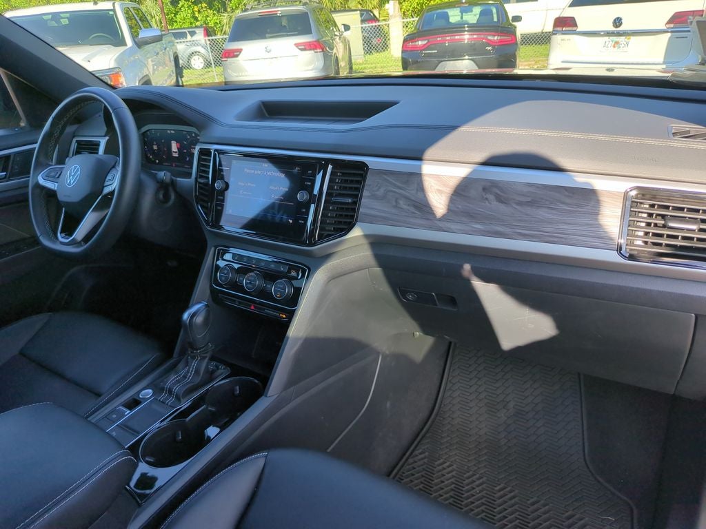 2023 Volkswagen Atlas Cross Sport 3.6L V6 SE w/Technology