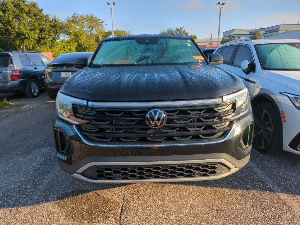 2024 Volkswagen Atlas Cross Sport 2.0T SE w/Technology