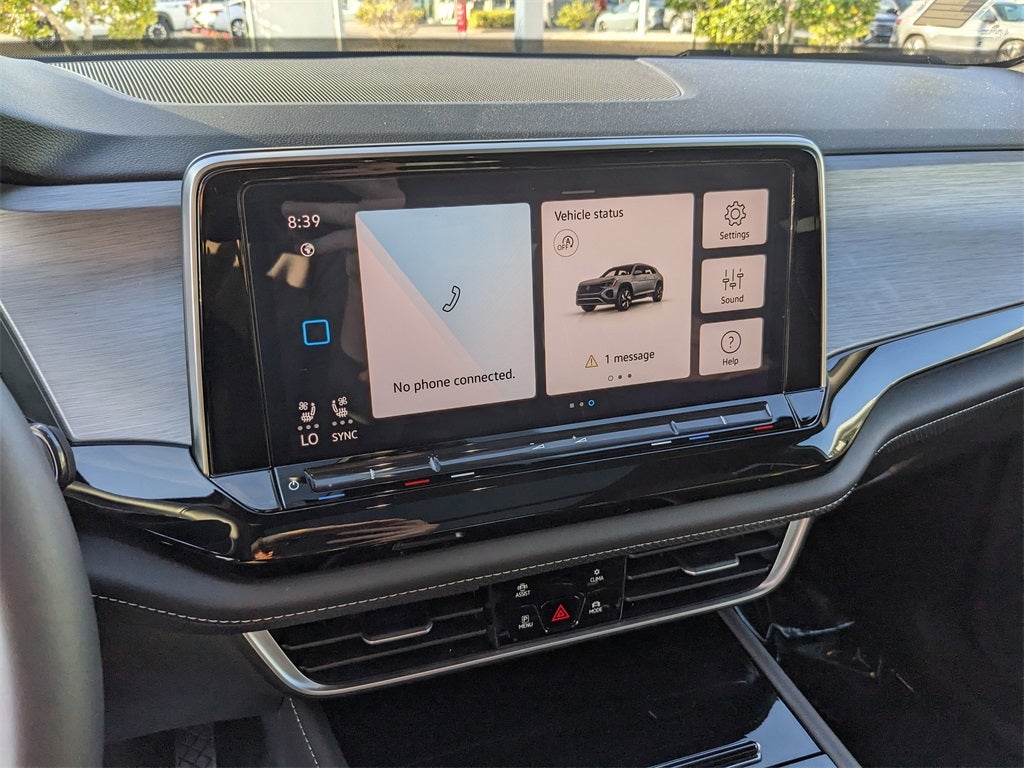 2025 Volkswagen Atlas Cross Sport 2.0T SE w/Technology