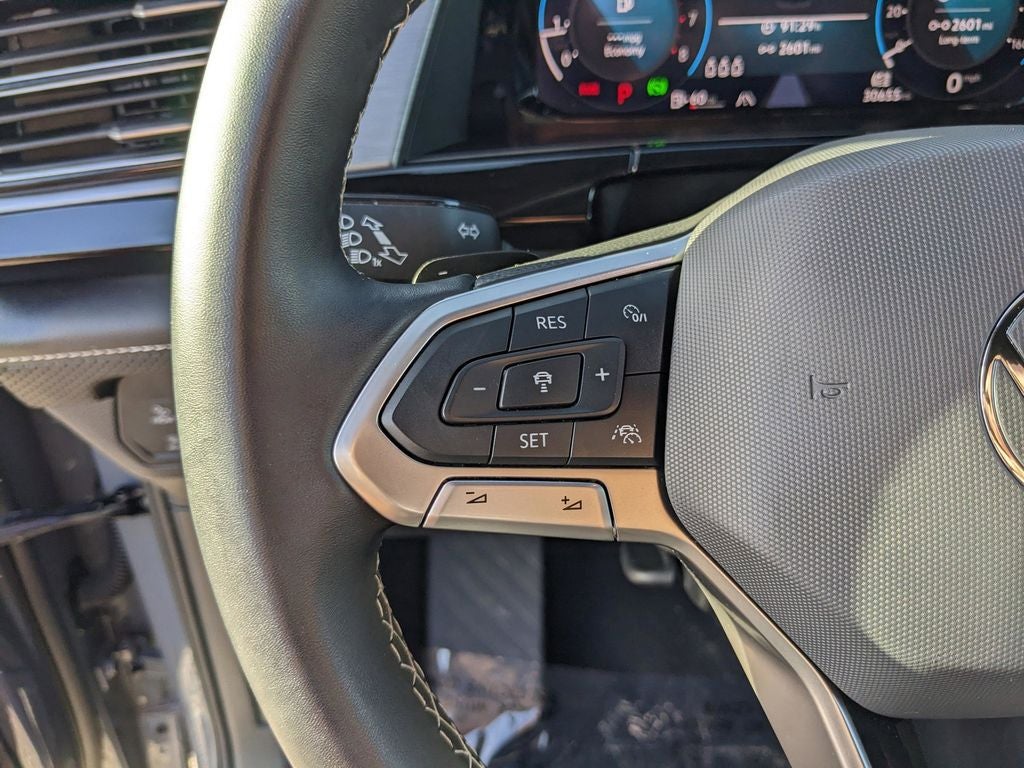 2025 Volkswagen Atlas Cross Sport 2.0T SE w/Technology