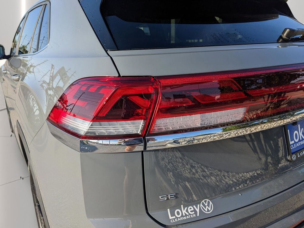 2025 Volkswagen Atlas Cross Sport 2.0T SE w/Technology