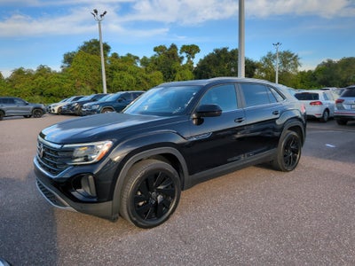 2024 Volkswagen Atlas Cross Sport 2.0T SE w/Technology