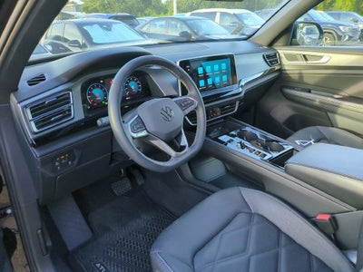 2024 Volkswagen Atlas Cross Sport 2.0T SE w/Technology