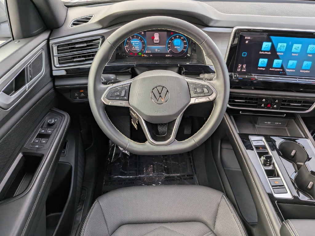 2024 Volkswagen Atlas Cross Sport 2.0T SE w/Technology