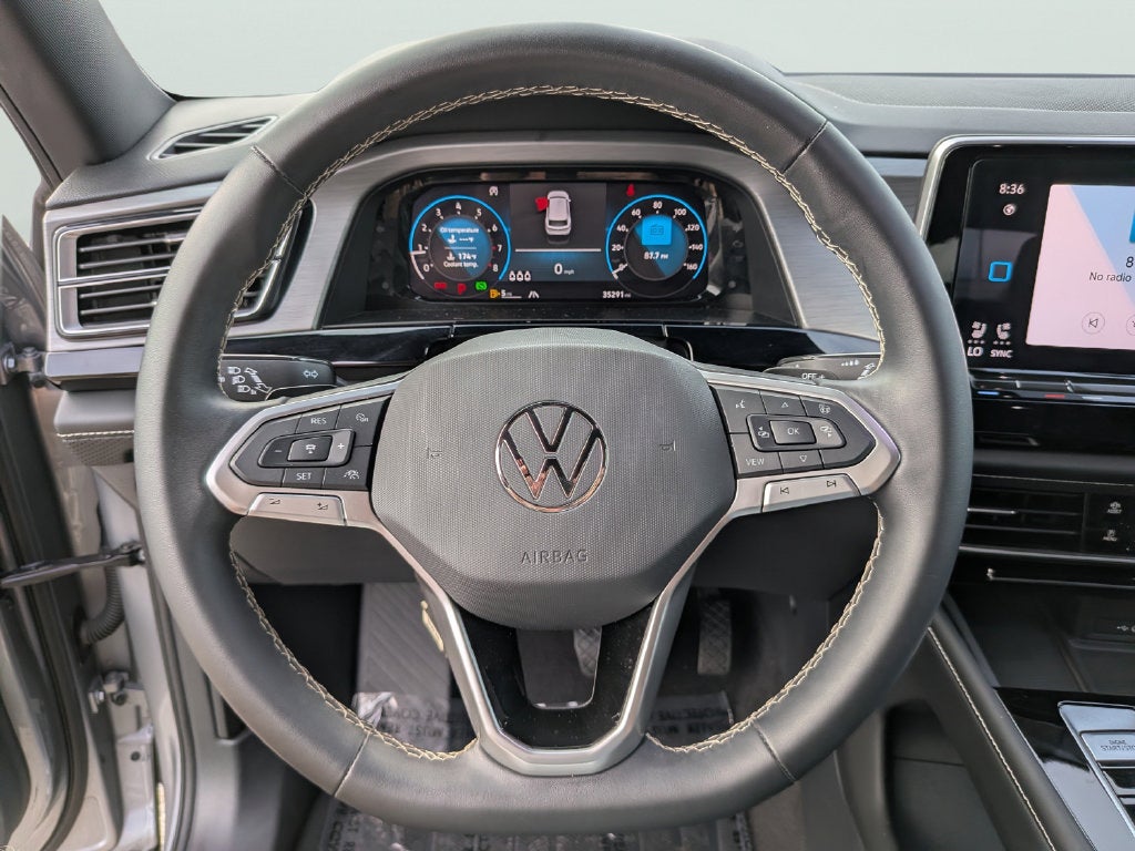 2024 Volkswagen Atlas Cross Sport 2.0T SE w/Technology