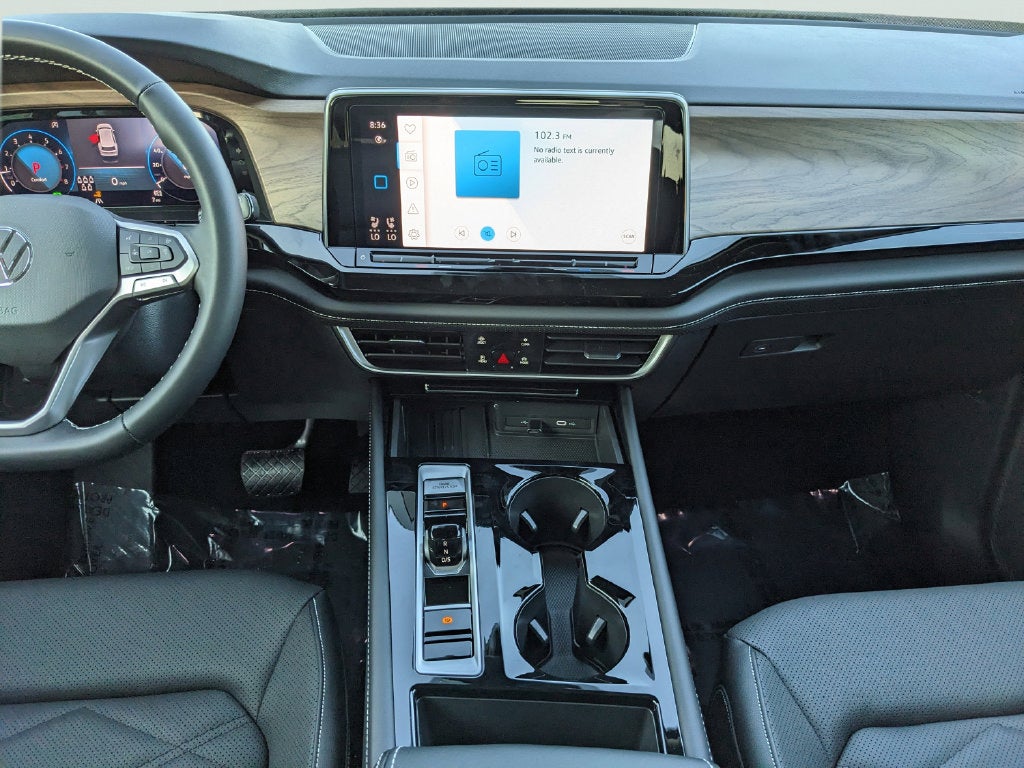 2026 Volkswagen Atlas SE w/Technology