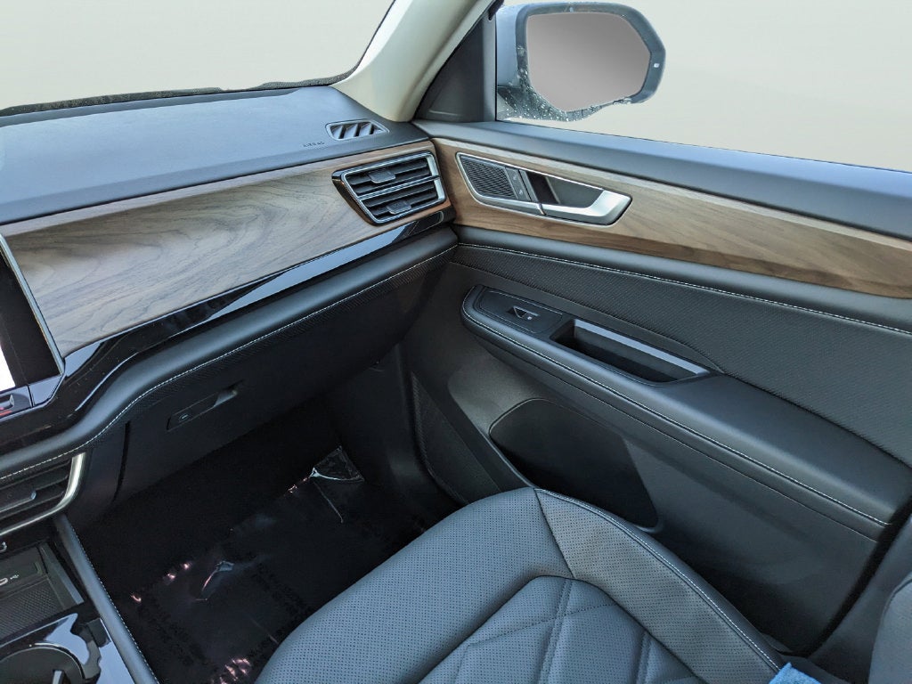 2026 Volkswagen Atlas SE w/Technology
