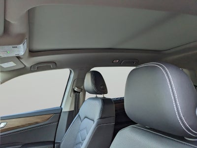 2026 Volkswagen Atlas SE w/Technology