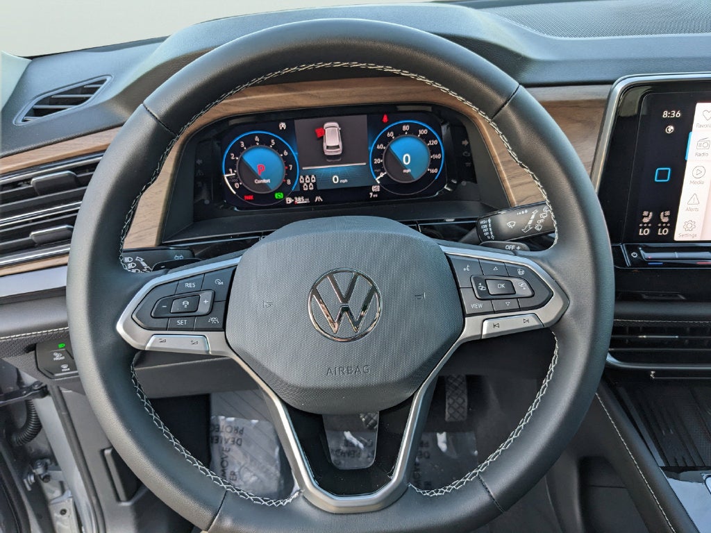 2026 Volkswagen Atlas SE w/Technology