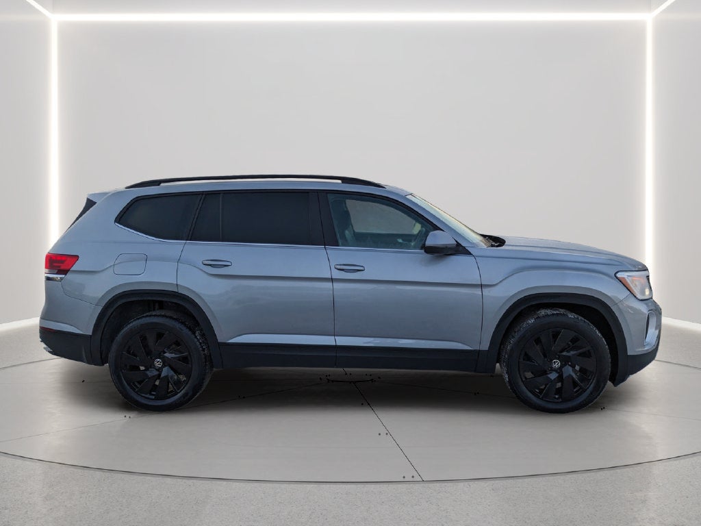 2026 Volkswagen Atlas SE w/Technology