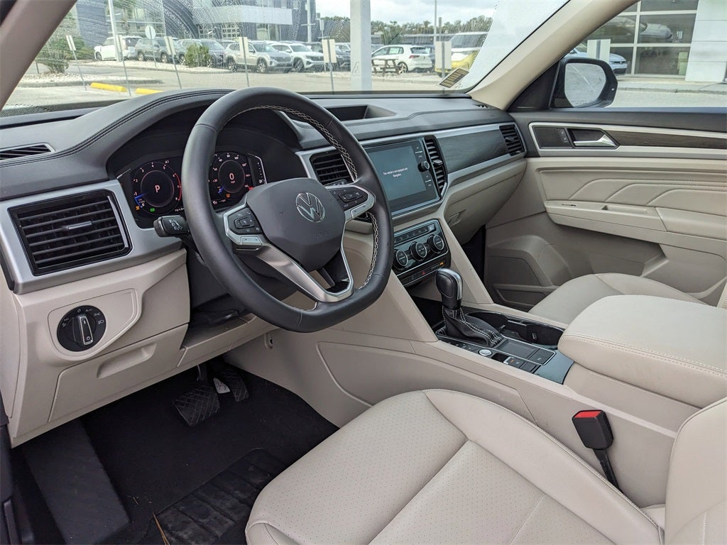 2023 Volkswagen Atlas 2.0T SE w/Technology