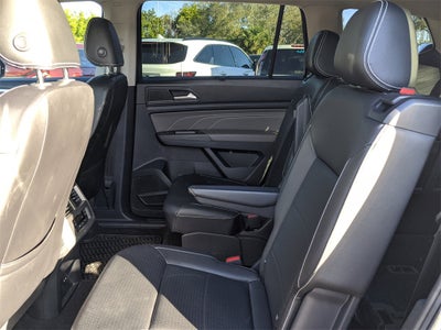 2023 Volkswagen Atlas 3.6L V6 SE w/Technology