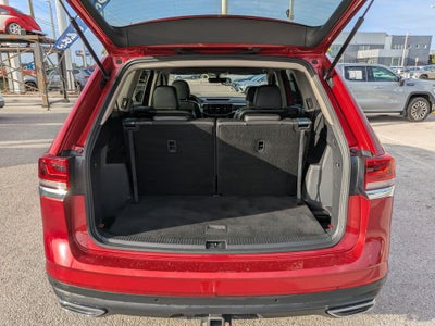 2022 Volkswagen Atlas 3.6L V6 SE w/Technology