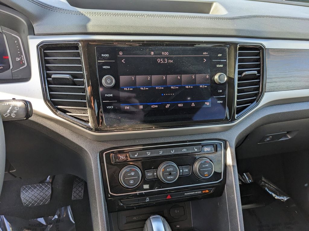 2023 Volkswagen Atlas 3.6L V6 SE w/Technology