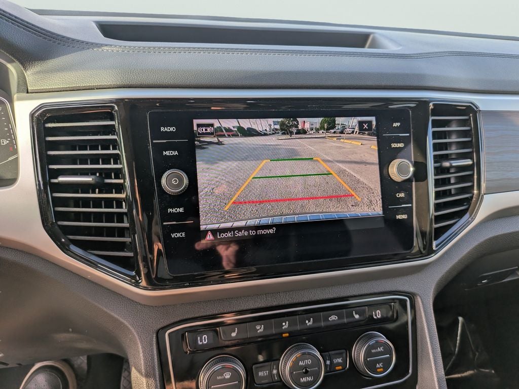 2023 Volkswagen Atlas 3.6L V6 SE w/Technology