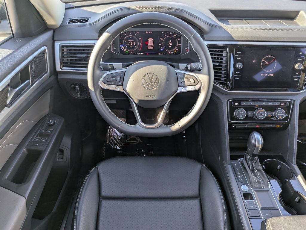2023 Volkswagen Atlas 3.6L V6 SE w/Technology