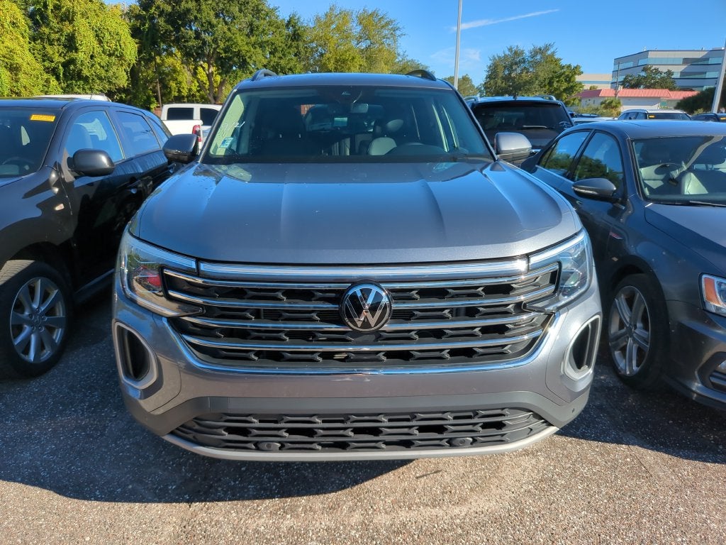 2024 Volkswagen Atlas 2.0T SE w/Technology
