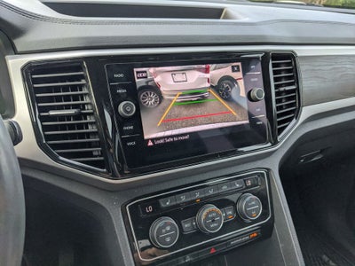 2022 Volkswagen Atlas 3.6L V6 SE w/Technology