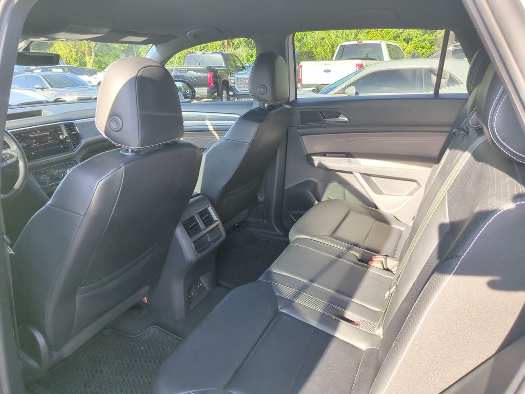 2021 Volkswagen Atlas Cross Sport 3.6L V6 SE w/Technology R-Line