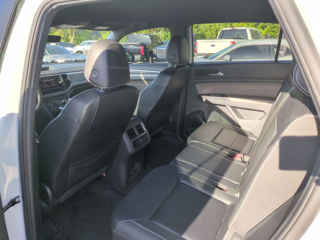 2021 Volkswagen Atlas Cross Sport 3.6L V6 SE w/Technology R-Line
