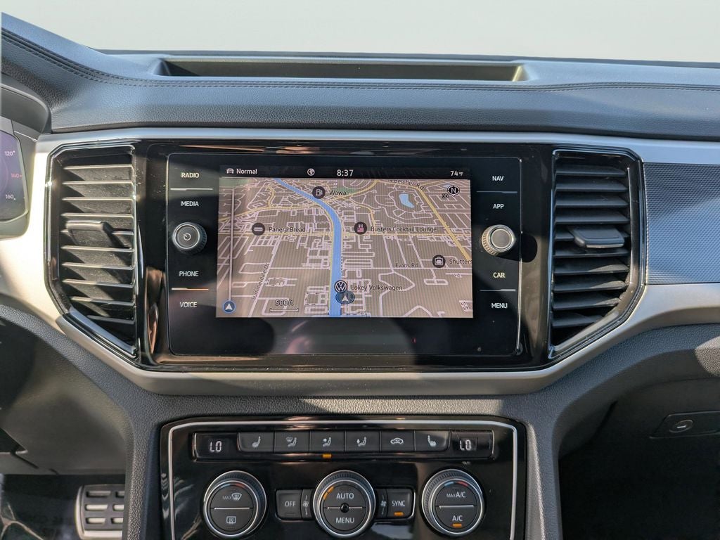 2022 Volkswagen Atlas Cross Sport 2.0T SEL R-Line