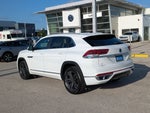 2022 Volkswagen Atlas Cross Sport 2.0T SEL R-Line
