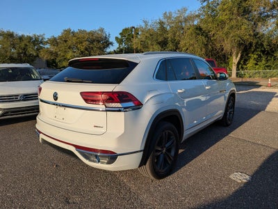 2022 Volkswagen Atlas Cross Sport 2.0T SEL R-Line