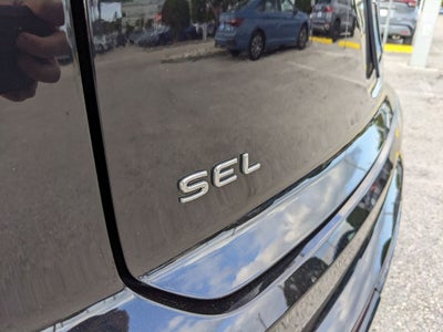 2023 Volkswagen Atlas Cross Sport 2.0T SEL R-Line