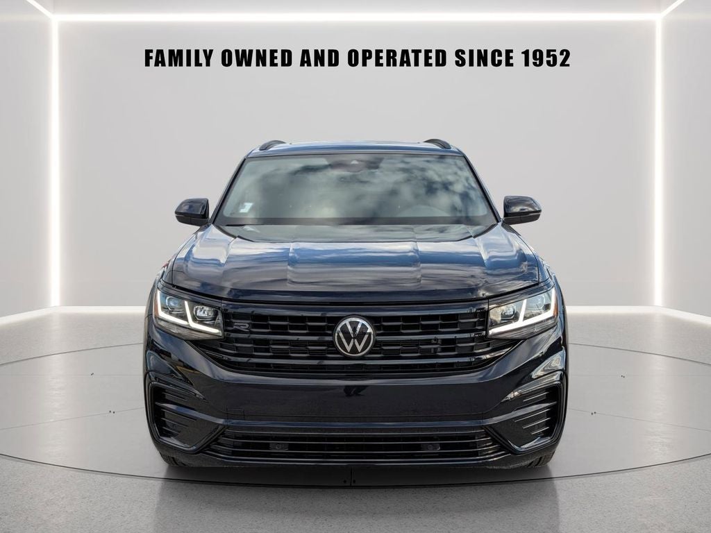 2023 Volkswagen Atlas Cross Sport 2.0T SEL R-Line