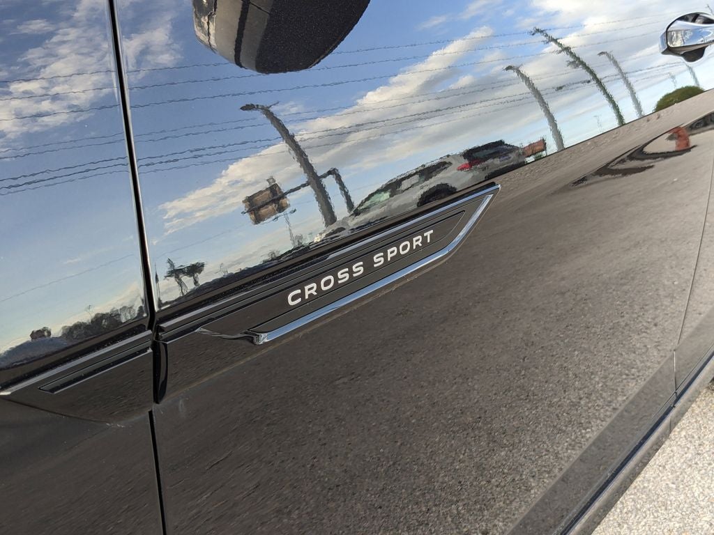 2023 Volkswagen Atlas Cross Sport 2.0T SEL R-Line